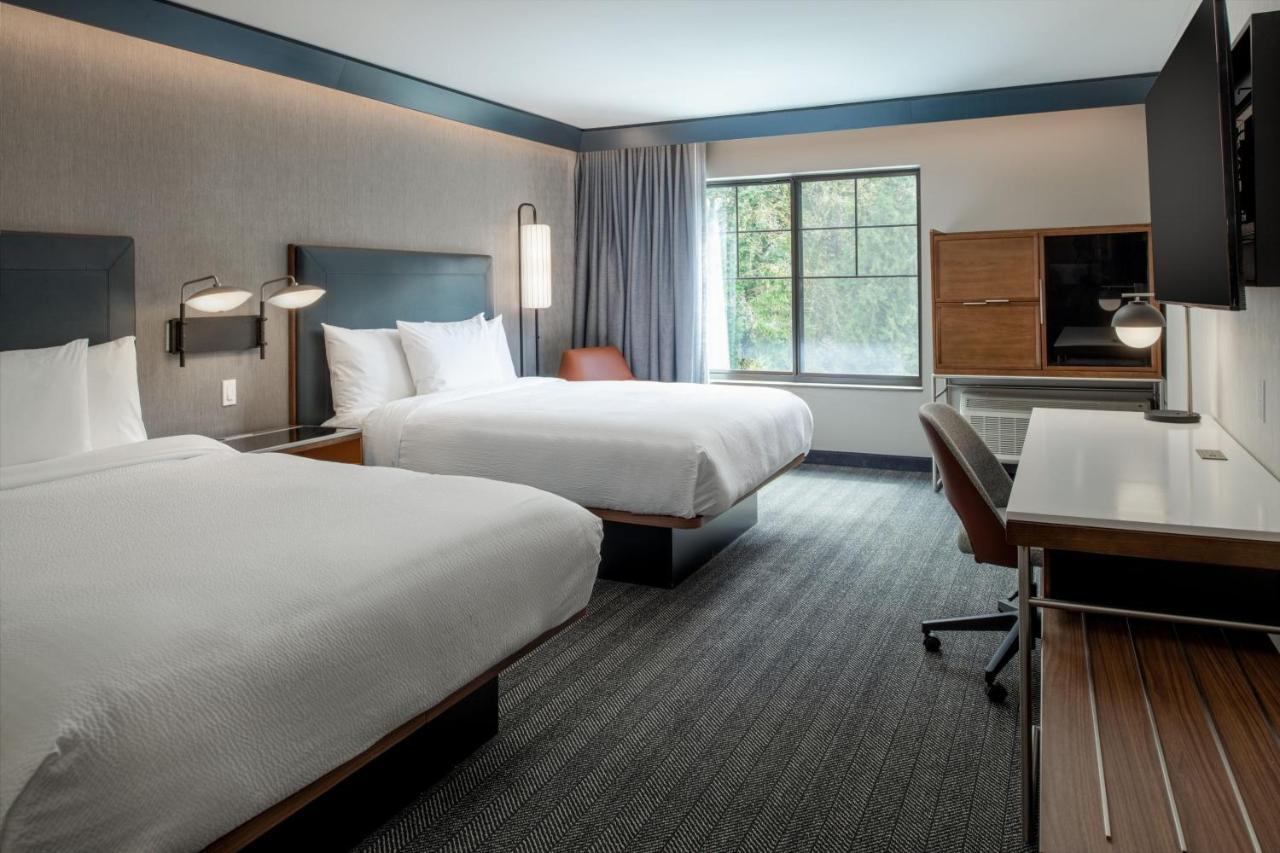 Hotel Courtyard By Marriott Olympia Exterior foto
