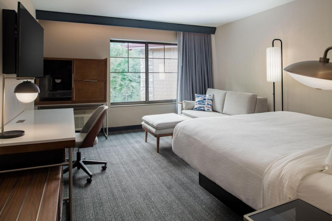 Hotel Courtyard By Marriott Olympia Exterior foto